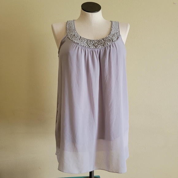 Design History Beaded Sleeveless Blouse - Picture 6 of 9
